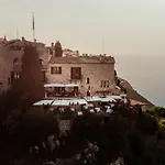 Chateau Eza 5*