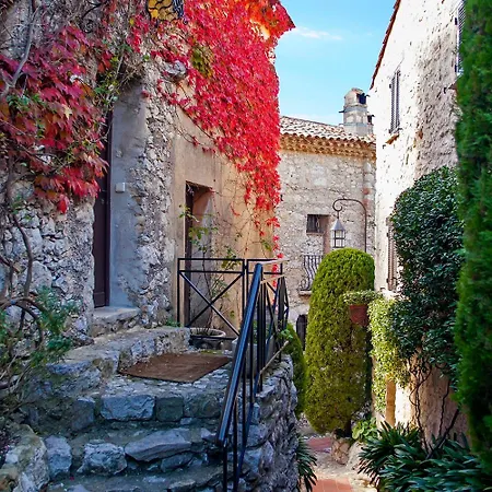 Chateau Eza 5*